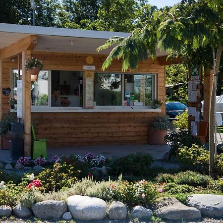Camping Eden Glamping Dormelletto Exterior photo